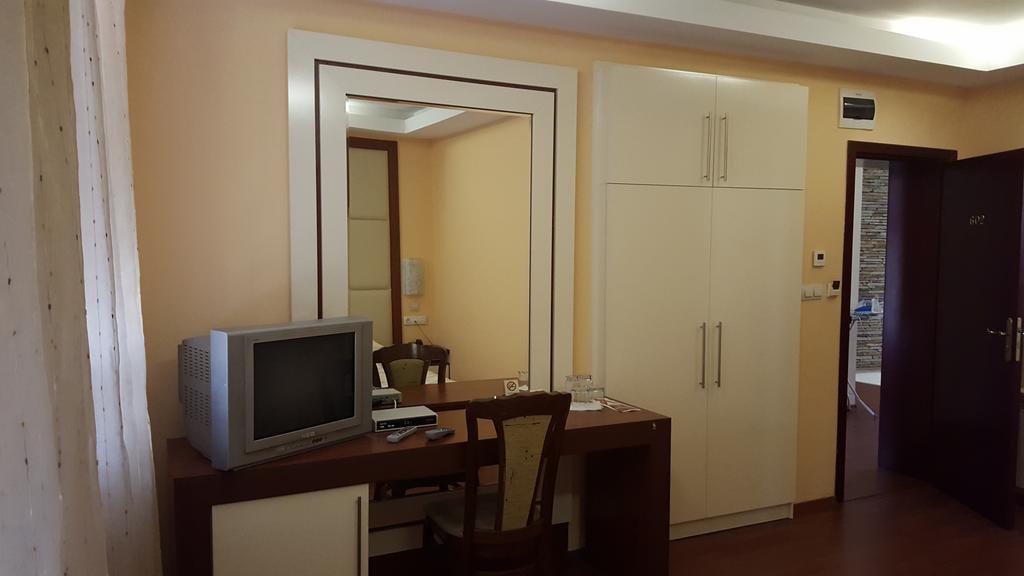 Hotel Bozukova House Sliven Zimmer foto